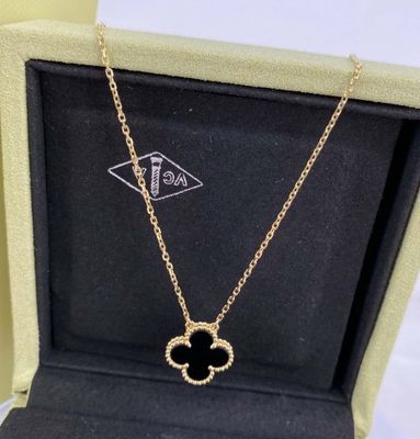 42 ซม วีซีเอ 18k โกลด์ คอเลนเซอร์ ราคาในกาตาร์ 18k โกลด์แบนเดนเดนท์