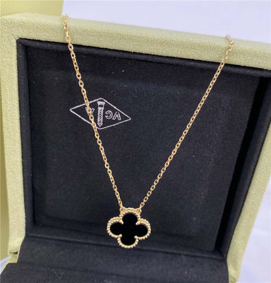 42 ซม วีซีเอ 18k โกลด์ คอเลนเซอร์ ราคาในกาตาร์ 18k โกลด์แบนเดนเดนท์