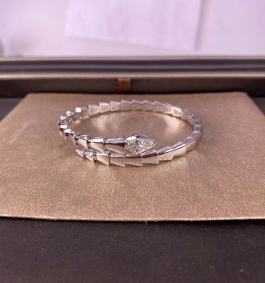 কাস্টম 18k সোনার গয়না Serpenti বিশুদ্ধ 18k সাদা স্বর্ণের কব্জি ডায়মন্ড সঙ্গে 18k সোনার গয়না কারখানা