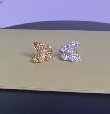 Ouro Amarelo 18K puro Dois Orelhos de Ouro Borboleta Safiros e Diamantes 0,99 quilates