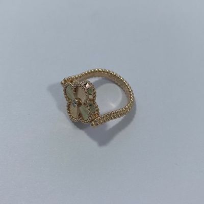 Fake For New Van Cleef & Arpels Vintage Alhambra Carnelian 18K Rose Gold Guilloché Diamond Reversible Ring VCARP7U500