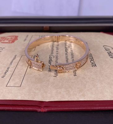 Love Mens 18k vàng trang sức vòng tay với kim cương trải sàn 18k vàng trang sức nhà sản xuất
