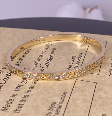 0.95 คาราท สี 18k สร้อยข้อมือทอง สร้อยข้อมือผู้หญิง รุ่นเล็ก สร้อยข้อมือ Cartier Love