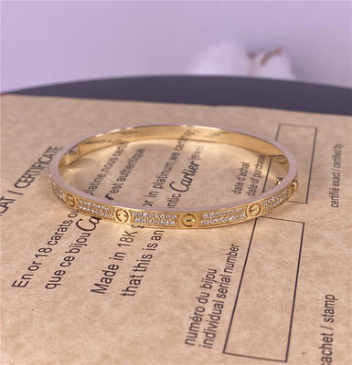 0.95 คาราท สี 18k สร้อยข้อมือทอง สร้อยข้อมือผู้หญิง รุ่นเล็ก สร้อยข้อมือ Cartier Love