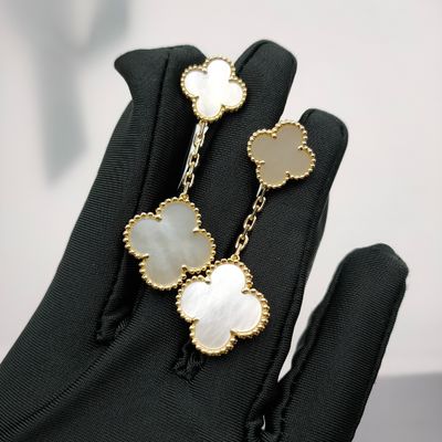 วาน คลีฟ อาร์เพลส์ แมจิก อัลฮัมบรา หูหู 2 motif 18K ทองเหลือง